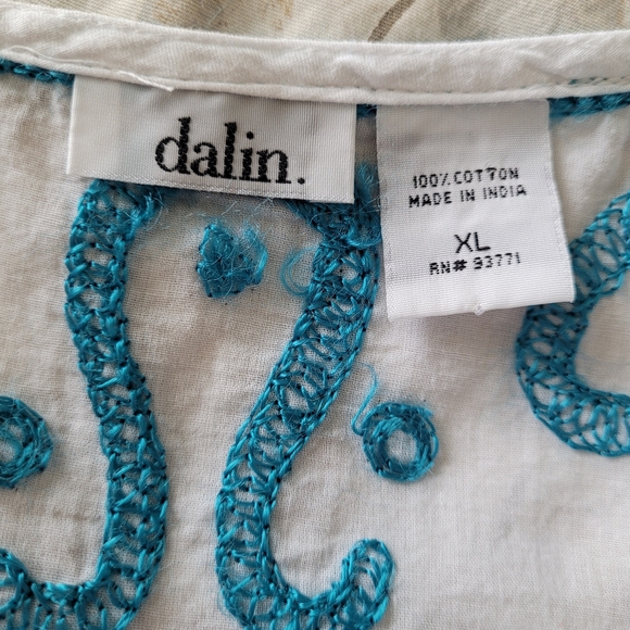 Dalin White Swim Cover Up Tunic with Blue Embroidery - Picture 4 of 4